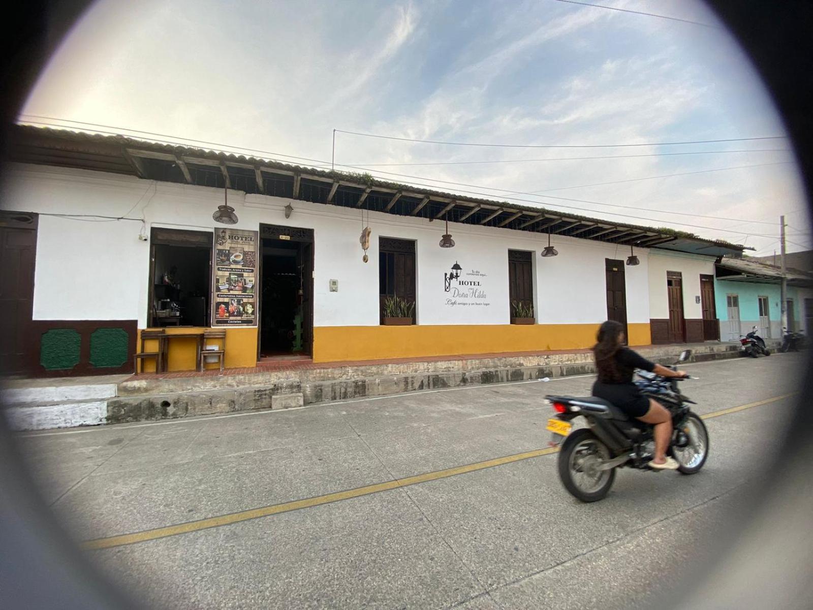 Hotel Dona Hilda San Martin  Bagian luar foto